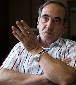 اصلاحطلبان باید خانه تکانی کنند و تندروها را کنار بگذارند حاجی/2