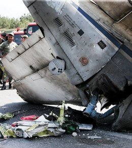 علت سقوط هواپیمای ایران ۱۴۰ خرابی موتور بوده است/احتمال بازداشت مقصرین هواپیما