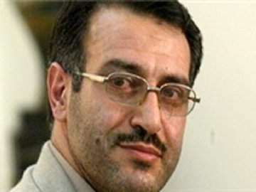 رمضان زاده: روحانی نه تیم دارد نه با جامعه آشناست! رمضان زاده