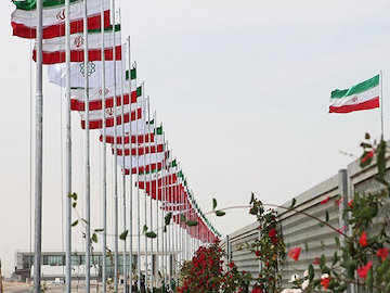 ۲۷ ناشر محروم از نمایشگاه کتاب تهران و استانی/ ۵ کتاب بدون مجوز جمع شد نمایشگاه کتاب