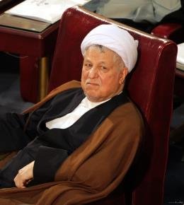 وکیل خانواده هاشمی: به هاشمی درباره رانت فرزندانش انتقاد کردم/ حجاریان گفت هزینه کردیم تا هاشمی حذف شد، زندهاش نکنید هاشمی رفسنجانی