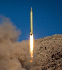 ایران موشک بالستیک ۲ هزار کیلومتری "با خطای ۸ متر" تست کرد  موشک بالستیک.jpg