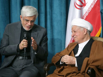 مشاور هاشمی: اگر عارف رأی ندارد به میدان نیاید هاشمی و عارف