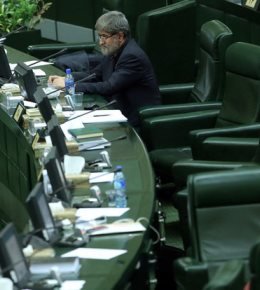 نظر مطهری دربارۀ عذرخواهی مسئولین از یکدیگر و مردم مطهری.jpg