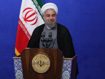 تنوع اقوام و مذاهب فرصتی بزرگ برای وحدت و توسعه ملی است روحانی