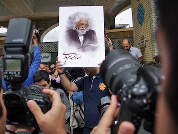 فیلم/روایت دلنشین شاعر فقید انقلاب از خاطره انگیزترین آثارش مرحوم سبزواری