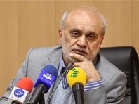 تعرفههای متعدد در مبادی رسمی کشور، قاچاق را به صرفه کرده است حقیقی.jpg