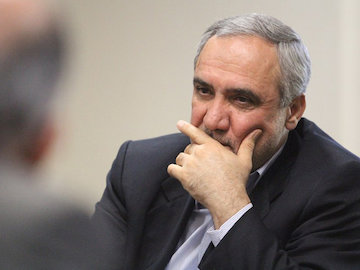 استاندار برکنار شده :جرمم این بود که  به "شغال" باج ندادم  استاندار برکنار شده