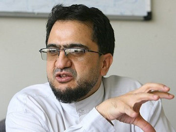 حقوقهای نجومی غارت بیتالمال است/این فسادها ریشه در دولت هاشمی دارد کچوئیان