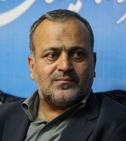 حتی یک چهارم مالیاتی که پرداخت میکنیم، به استان برنمیگردد داوود محمدی.jpg