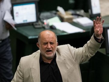 قاضیپور: ما «شوربا» نخوردیم؛ نان حلال خوردیم قاضی پور.jpg
