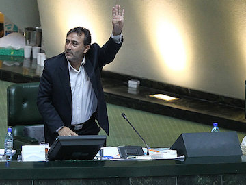 دولت پیش از آنکه آلودگی هوا از مرز هشدار بگذرد به فکر باشد محمد دهقان