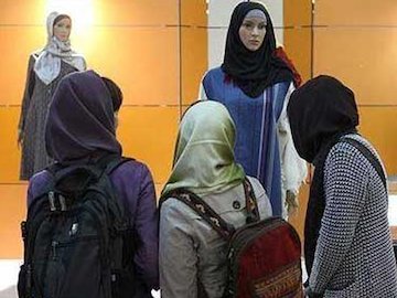 مصرف سالانه 50 هزار میلیارد تومانی پوشاک در کشور مد ولباس.jpg