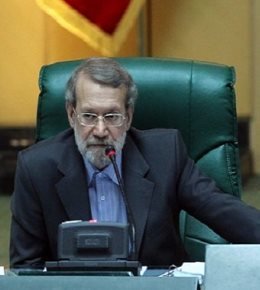 لاریجانی: رؤسای جمهور آمریکا جنایت علیه ایران را به عنوان حمایت از مردم تبلیغ میکردند لاریجانی