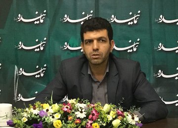 جلسه سوال از رئیسجمهور زنگ خطری برای روحانی بود پوربافرانی