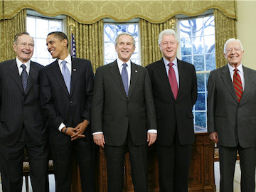 آمریکا به سرعت در حال زوال است/ نظام آمریکا اشراف سالاری است نه دموکراسی روئسای جمهور آمریکا