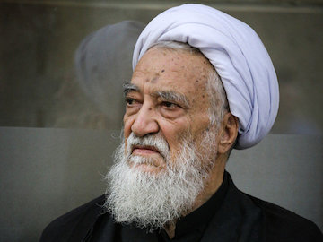 آیتالله موحدی کرمانی از «ادامه مسیر جمنا و چرایی کنارهگیری ناطقنوری از بازرسی دفتر رهبری» میگوید موحدی کرمانی