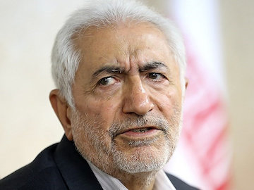 نگاه حجاریان به سیاست مانند پادشاهان قاجاری است! غرضی