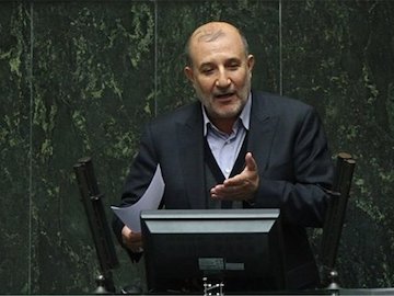 خروج پژو از ایران قابل پیش بینی بود اکبریان