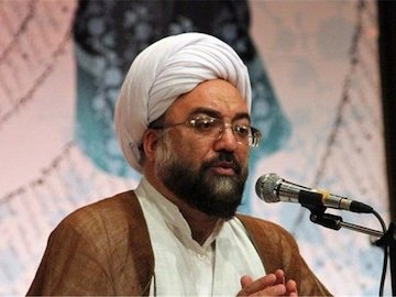 هشدار آموزش و پرورش به ناشران کتاب های غیر استاندارد محمدیان