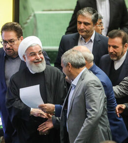 روحانی و مجلس