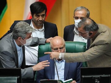 اعتبارنامه تاجگردون به کمیسیون تحقیق ارسال شد تاجگردون