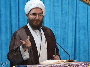 معجزه تفکر بسیج را در انقلاب اسلامی مشاهده کردیم علی اکبری