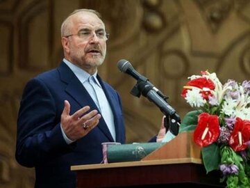 هر جا ایستادیم و مقاومت کردیم، به موفقیت رسیدیم قالیباف