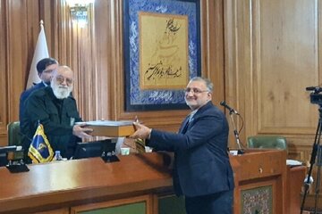 لایحه بودجه سال ۱۴۰۲ شهرداری تقدیم شد لایحه بودجه شهرداری