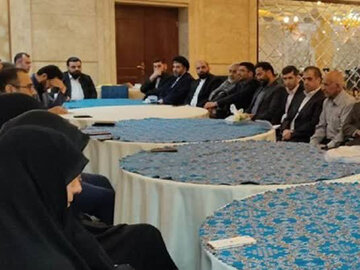 یک عضو دیگر شریان استعفا داد شریان