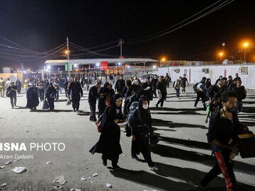ساماندهی پایانه برکت در مرز مهران/درخواست از زائران برای استفاده از مرزهای تمرچین و باشماق پایانه مرزی