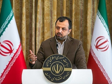 دولت هیچ نفعی از نوسانات نرخ ارز نمیبرد/ کنترل بازار اجارهبها
 خاندوزی