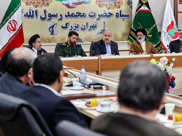 اتفاقات اخیر در فلسطین و غزه از مصادیق عینی تحقق فرهنگ دفاع مقدس است/هرچقدر لباس فاخر هنر را با فرهنگ ارزشمند انقلاب اسلامی همراه کنیم ماندگارتر خواهد شد قالیباف