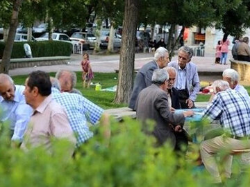 تذکر ۵۴ نماینده به پزشکیان درباره متناسبسازی حقوق بازنشستگان بازنشستگان