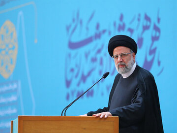 رئیسجمهور: سعادت بشر در پرتو عمل به آیات قرآن است
 رئیسی