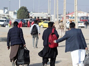 حضور اتباع غیرمجاز در پایتخت تبعات جبرانناپذیری دارد اتباع