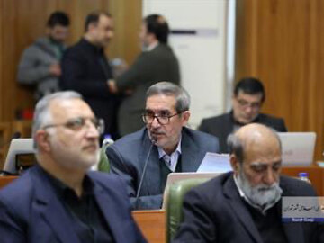 بودجه طی 4 سال 5 برابر شد، آیا خدماتی که به مردم ارائه دادیم هم 5 برابر شد؟ امانی