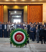 تجدید میثاق نمایندگان با امام (ره)