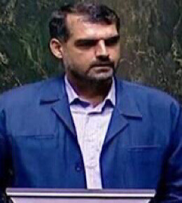 نماینده قم از پاسخهای وزیر نفت قانع شد
 محمد منان