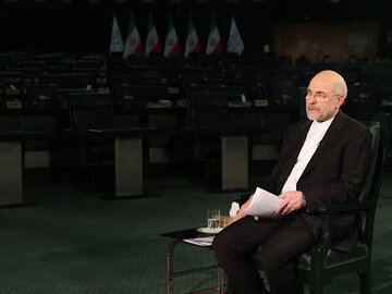 قالیباف: در سال ۱۴۰۴ کالابرگ الکترونیکی هر ماه ارائه خواهد شد
 گفتگوی تلویزیونی قالیباف ۱۴۰۳