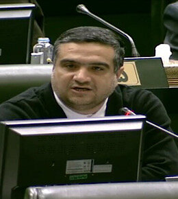 جان باختن مردم در جادهها به دلیل کیفیت پایین خودروها است
 اسحاقی