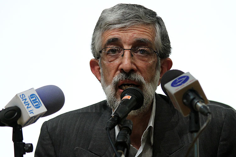 حداد عادل در دانشکده حقوق دانشگاه تهران