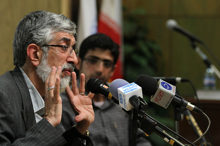حداد عادل در دانشکده حقوق دانشگاه تهران