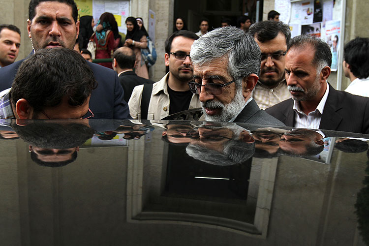 حداد عادل در دانشکده حقوق دانشگاه تهران
