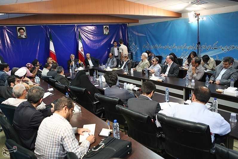 حدادعادل در جمع جبهه حماسه سازان انقلاب اسلامی