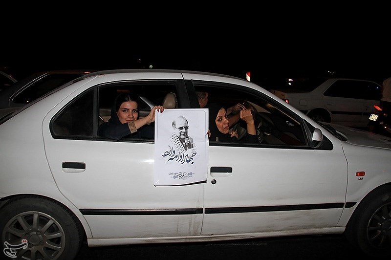 تجمع هواداران نامزدها پس از مناظره