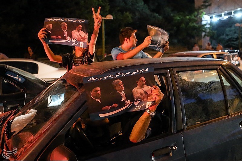 تجمع هواداران نامزدها پس از مناظره