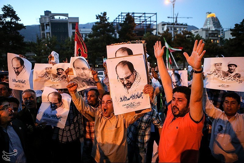 تجمع هواداران نامزدها پس از مناظره