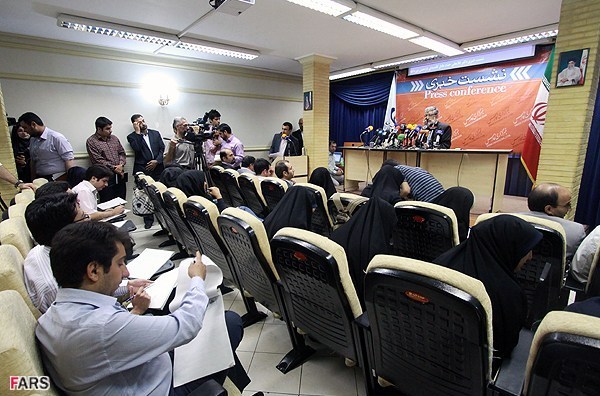 نشست خبری حدادعادل در خبرگزاری فارس