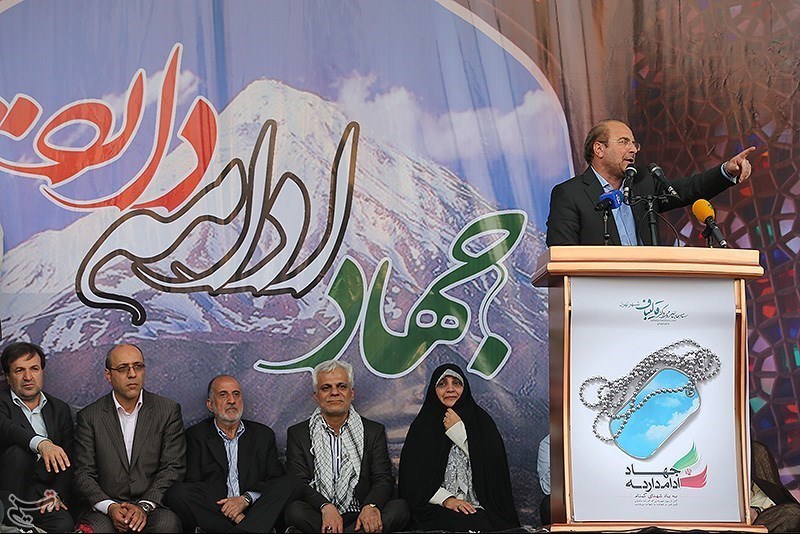 تجمع حامیان قالیباف در میدان فلسطین